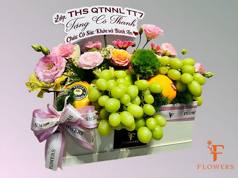 Giỏ trái cây biếu tặng chất lượng tại Shop hoa đẹp quận 7