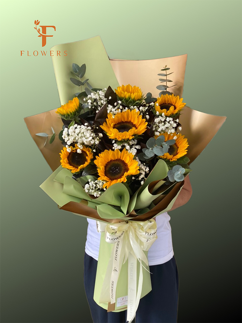 Shop hoa quận 7 F Flowers tư vấn cách chọn hoa cho nam giới